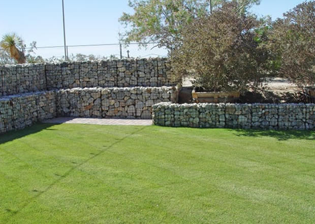 Gabion wall for garden