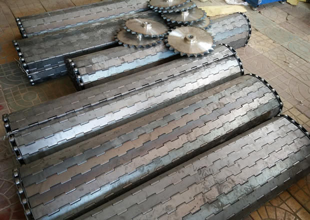Plate link conveyor belt